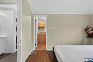 76 Laurel Ave, Irvington, NJ 07111 - Photo 34