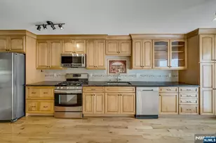 16 Joanne Dr 2A, Denville, NJ 07834 - Photo 10