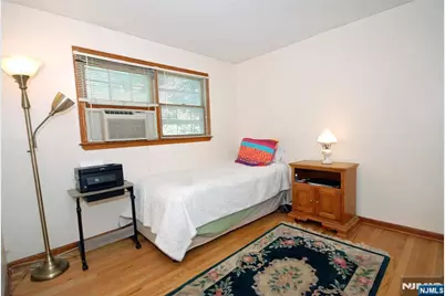 42 Oak Ridge Road, Clifton, NJ 07013 - Photo 16
