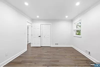 29 Cherry Hill Road, Livingston, NJ 07039 - Photo 18