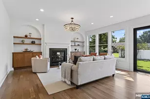 21 Pomona Ave, Pequannock Township, NJ 07444 - Photo 10
