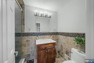 101 Oak Street E7, Oakland, NJ 07436 - Photo 20