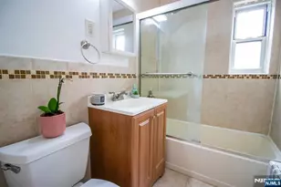 370 Esplanade 21, Hackensack, NJ 07601 - Photo 10