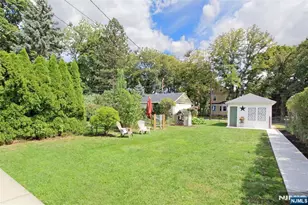 35 Essex Ave, Bloomfield, NJ 07003 - Photo 46