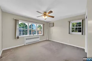11 Burdette Pl, Fairview, NJ 07022 - Photo 14