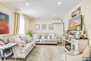 1 Haledon Ct, Haledon, NJ 07508 - Photo 4