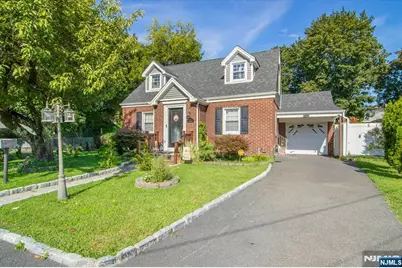 1 Haledon Court, Haledon, NJ 07508 - Photo 2