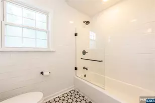 33 Waverly Terrace, Bloomfield, NJ 07003 - Photo 16