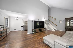 3402 Whittier Ct, Mahwah, NJ 07430 - Photo 8