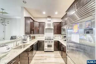 1109 The Plaza, Tenafly, NJ 07670 - Photo 4