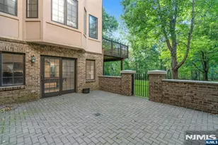 205 Bearwoods Rd, Park Ridge, NJ 07656 - Photo 30