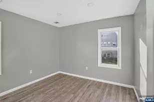 23-25 Leo Pl, Newark, NJ 07108 - Photo 24