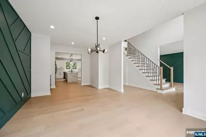 11 Eagles Nest Terrace, West Milford, NJ 07480 - Photo 20