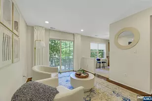 2206 Lancaster Ct, Mahwah, NJ 07430 - Photo 10