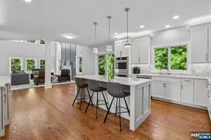 10 Massola Dr, Wayne, NJ 07470 - Photo 8