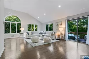 2 Round Hill Terrace, Kinnelon, NJ 07405 - Photo 4