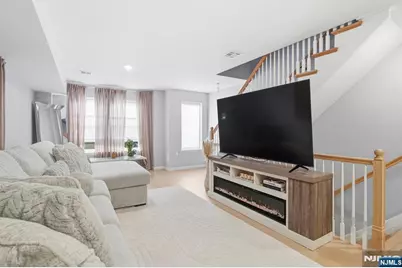 49 N 5th Street, Newark, NJ 07107 - Photo 4