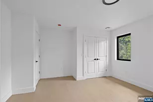 704 Chestnut Street B, Secaucus, NJ 07094 - Photo 30