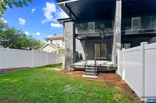704 Chestnut Street B, Secaucus, NJ 07094 - Photo 38