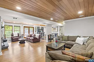 11 Tannery Ln, Roseland, NJ 07068 - Photo 32