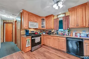 40 Wanaque Ave, Wanaque, NJ 07420 - Photo 8