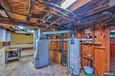 40 Wanaque Avenue, Wanaque, NJ 07420 - Photo 24