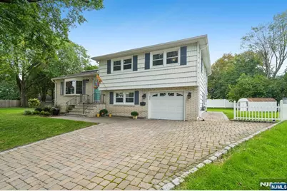 49 Skyview Road, Bloomfield, NJ 07003 - Photo 2