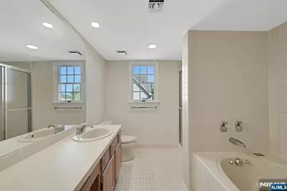 105 Quartz Lane, Paterson, NJ 07501 - Photo 14