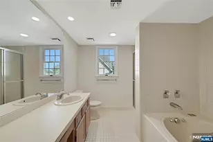 105 Quartz Ln, Paterson, NJ 07501 - Photo 14
