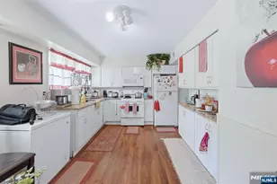 72-74 Fournier Crescent, Elmwood Park, NJ 07407 - Photo 22