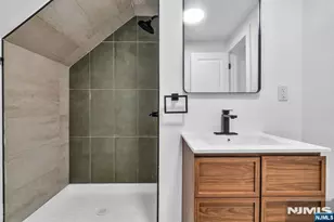 60 Fulton St, East Orange, NJ 07017 - Photo 30