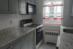 1499 Terrace Circle 4, Teaneck Township, NJ 07666 - Photo 4