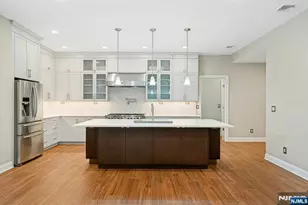21 Crescent Ave, Mahwah, NJ 07430 - Photo 8