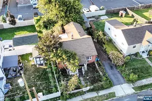 6 Roosevelt Ave, Totowa, NJ 07512 - Photo 4