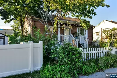 6 Roosevelt Avenue, Totowa, NJ 07512 - Photo 14