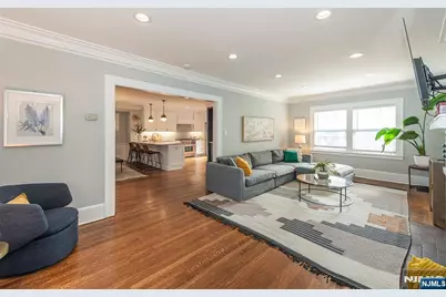 331 Grove Street, Montclair, NJ 07042 - Photo 12
