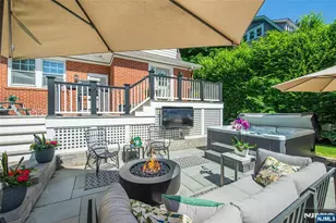 331 Grove St, Montclair, NJ 07042 - Photo 34