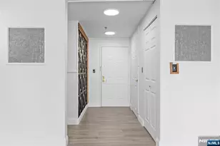 100 Old Palisade Road 3215, Fort Lee, NJ 07024 - Photo 12