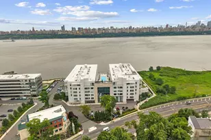 3 Somerset Ln X307, Edgewater, NJ 07020 - Photo 2