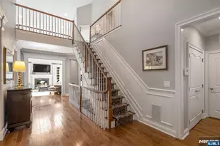 107 Windsor Ln, Ramsey, NJ 07446 - Photo 4