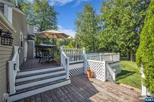 23 Meadow Dr, Little Falls Township, NJ 07424 - Photo 40