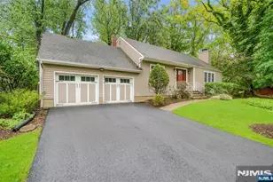 580 Ridge Rd, River Vale Township, NJ 07675 - Photo 2