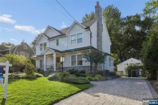 584 Sylvan Pl, Haworth, NJ 07641 - Photo 2