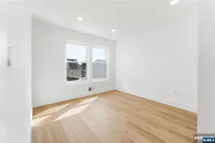 89 Susan Ct, Clifton, NJ 07012 - Photo 14