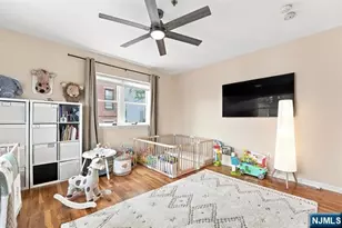 547 Bloomfield Street 4, Hoboken, NJ 07030 - Photo 12