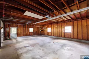 66 Hillside Ave, Midland Park, NJ 07432 - Photo 32
