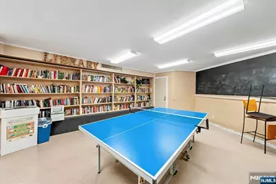 484 Teal Plaza, Secaucus, NJ 07094 - Photo 38