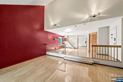 484 Teal Plaza, Secaucus, NJ 07094 - Photo 8