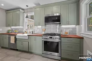 212 Montague Pl, South Orange, NJ 07079 - Photo 16