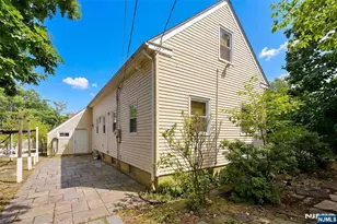 241 Outwater Ln, Saddle Brook Township, NJ 07663 - Photo 28